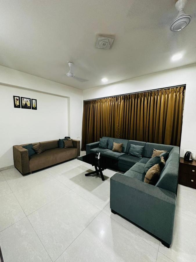 River Front Property Ahmedabad Exterior foto